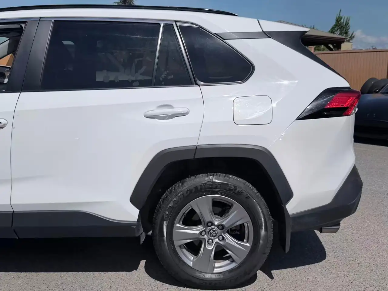 Toyota RAV 4 photo Toyota RAV 4