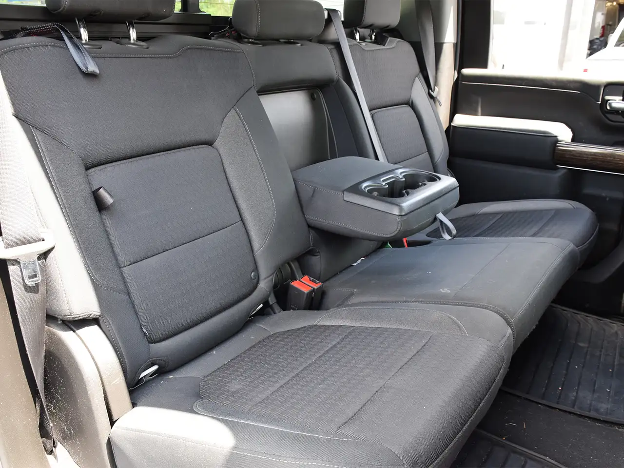 GMC Sierra 3500HD photo GMC Sierra 3500HD