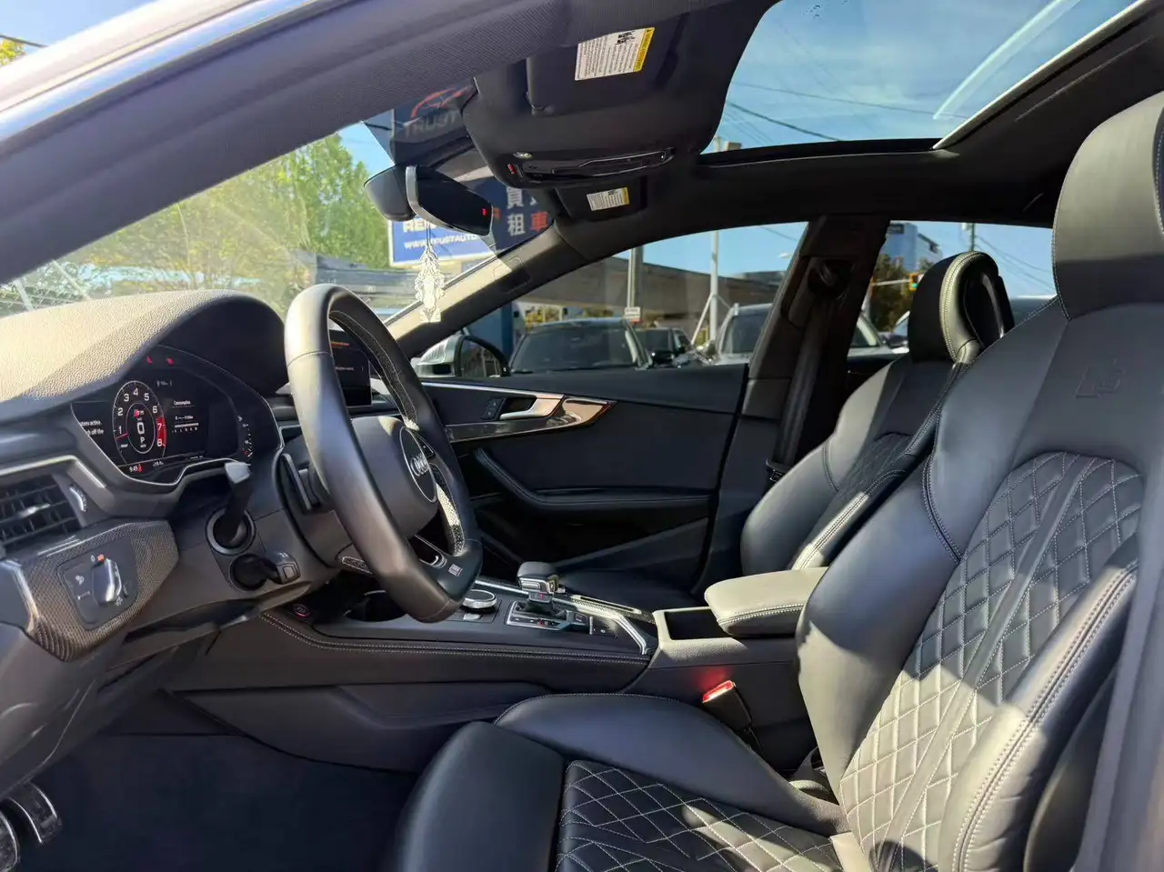 Audi S5 снимка Audi S5