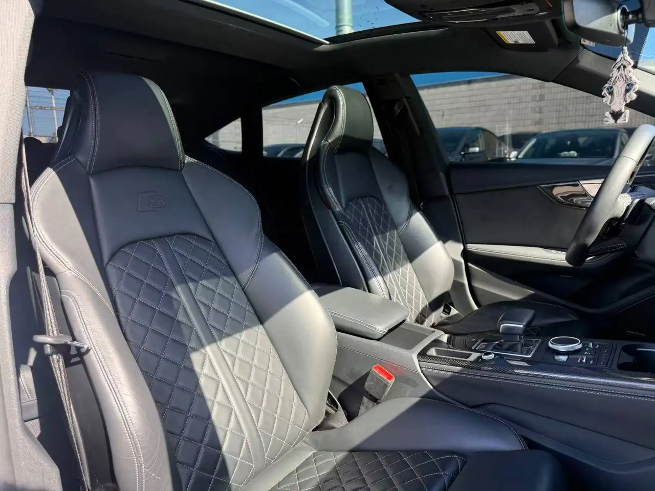 Audi S5 снимка Audi S5