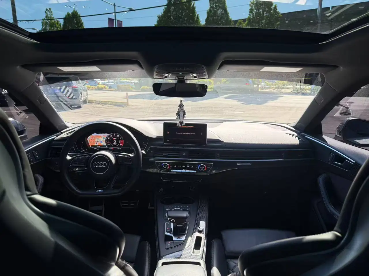 Audi S5 снимка Audi S5