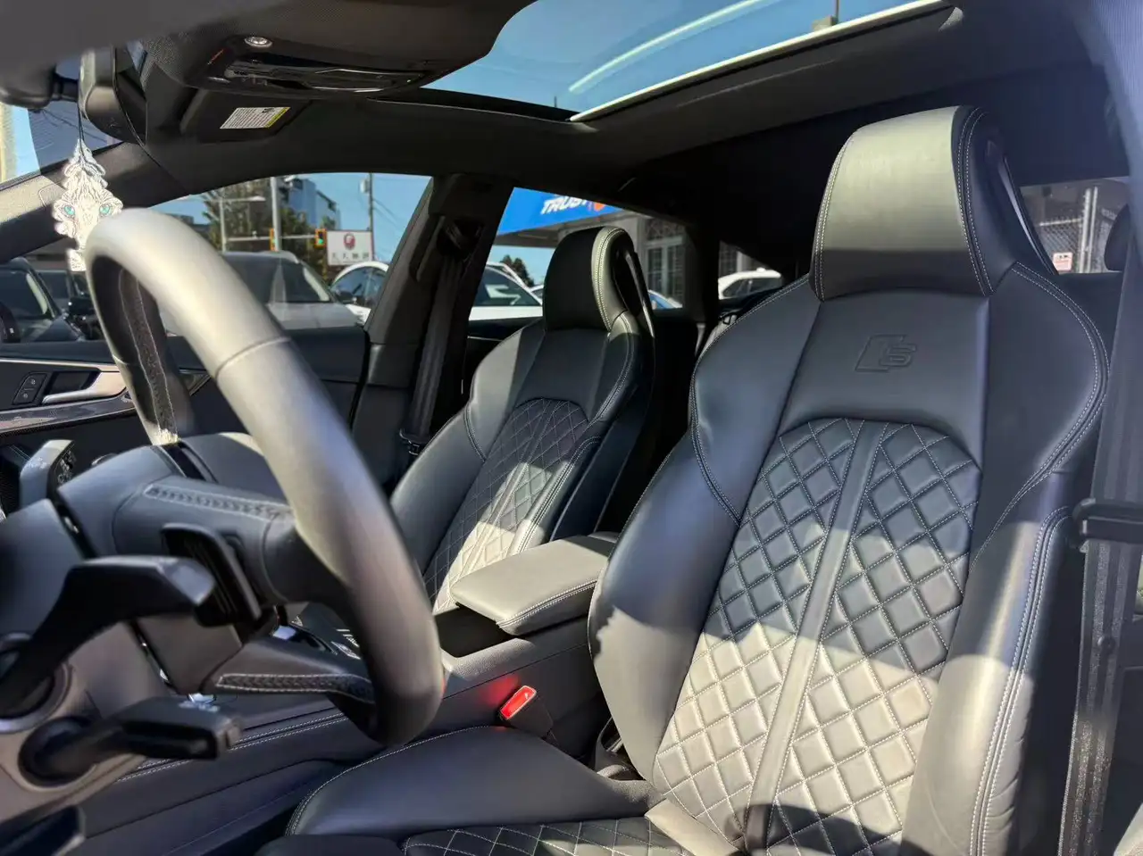 Audi S5 снимка Audi S5