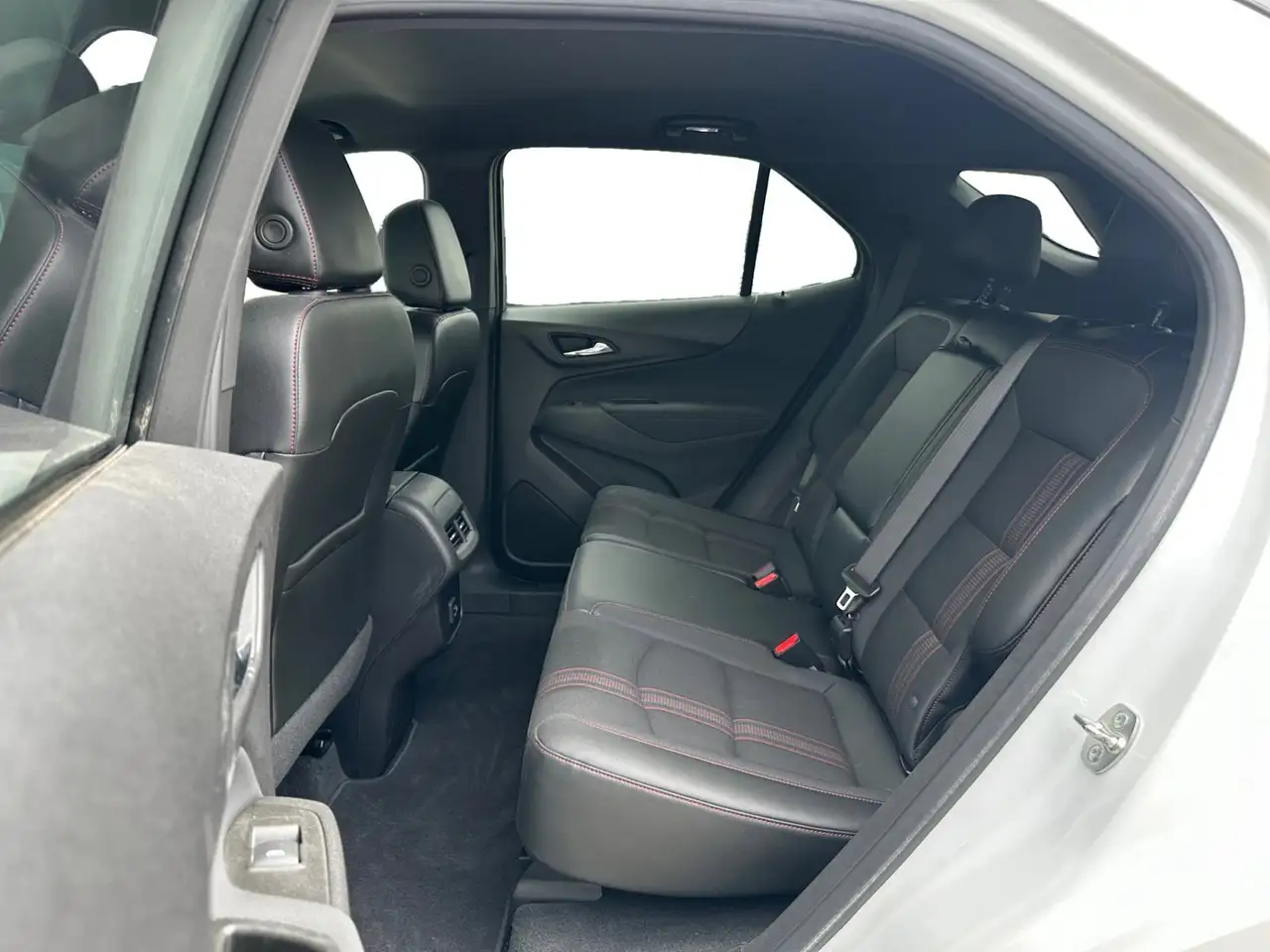 Chevrolet Equinox photo Chevrolet Equinox