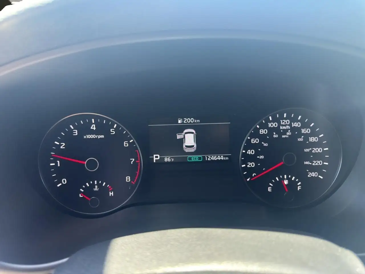 Kia Sportage снимка Kia Sportage