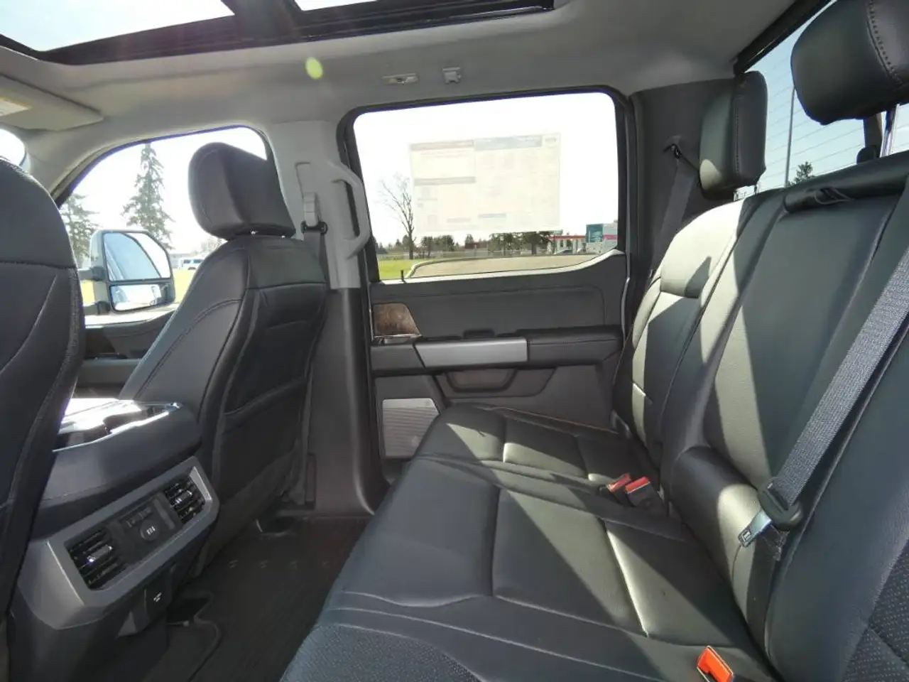 Ford F 350 снимка Ford F 350