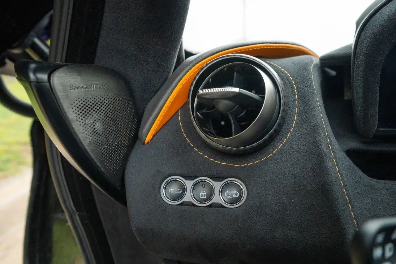 McLaren 720S fotografie McLaren 720S