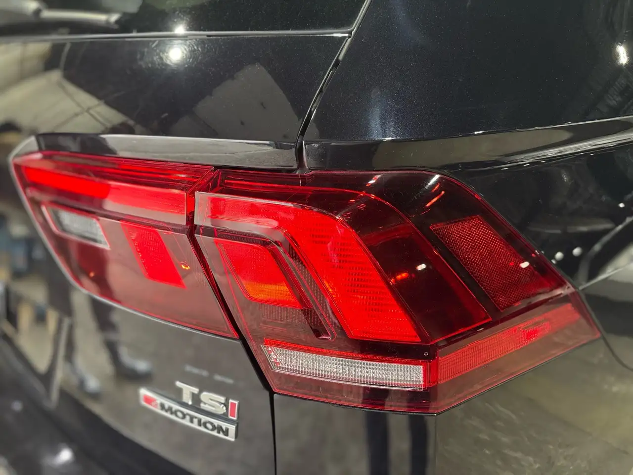 Volkswagen Tiguan снимка Volkswagen Tiguan