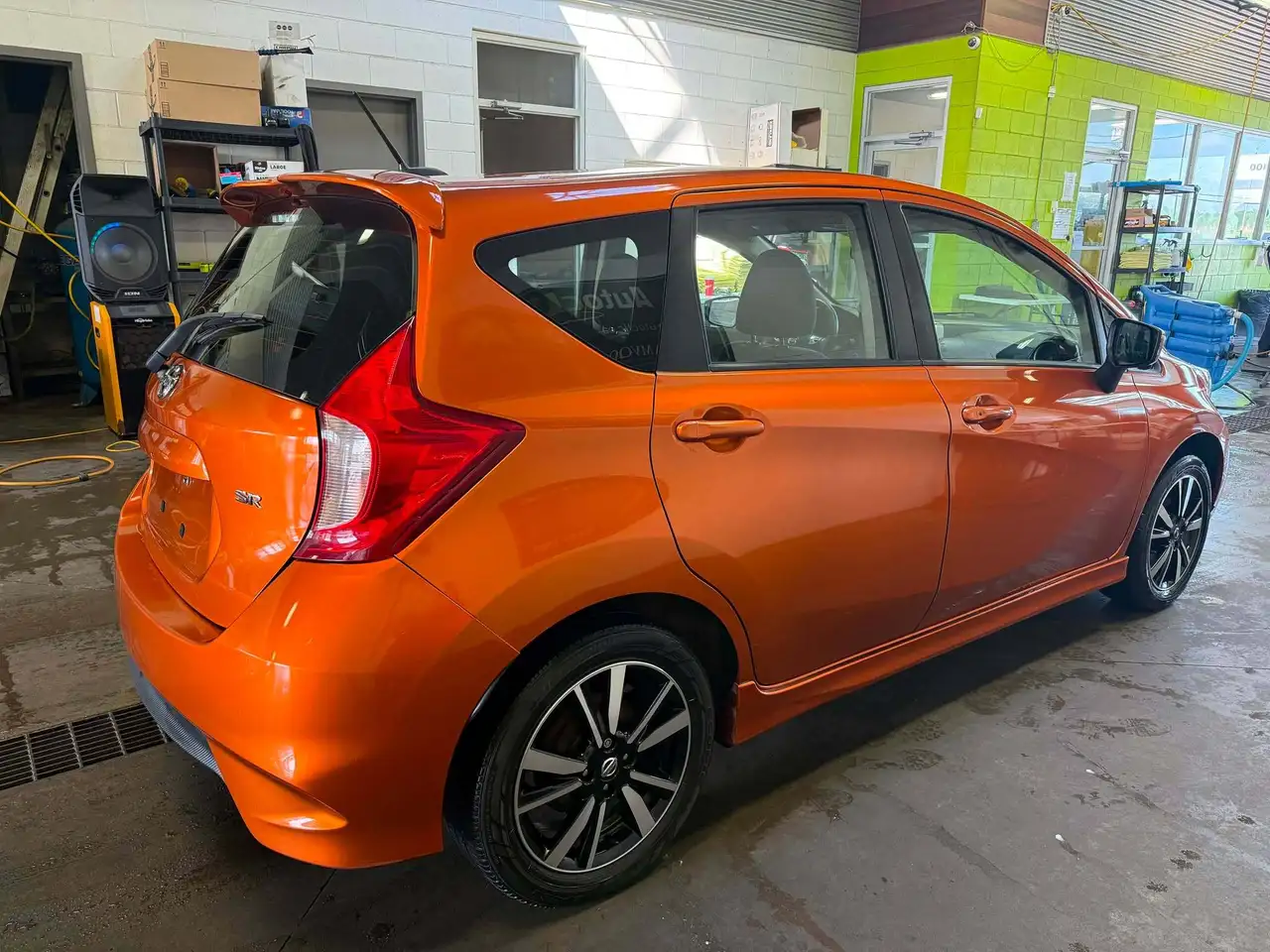 Nissan Note fotografie Nissan Note