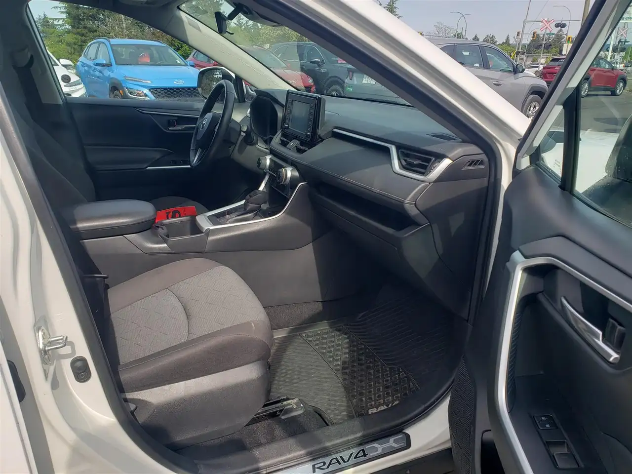 Toyota RAV 4 снимка Toyota RAV 4
