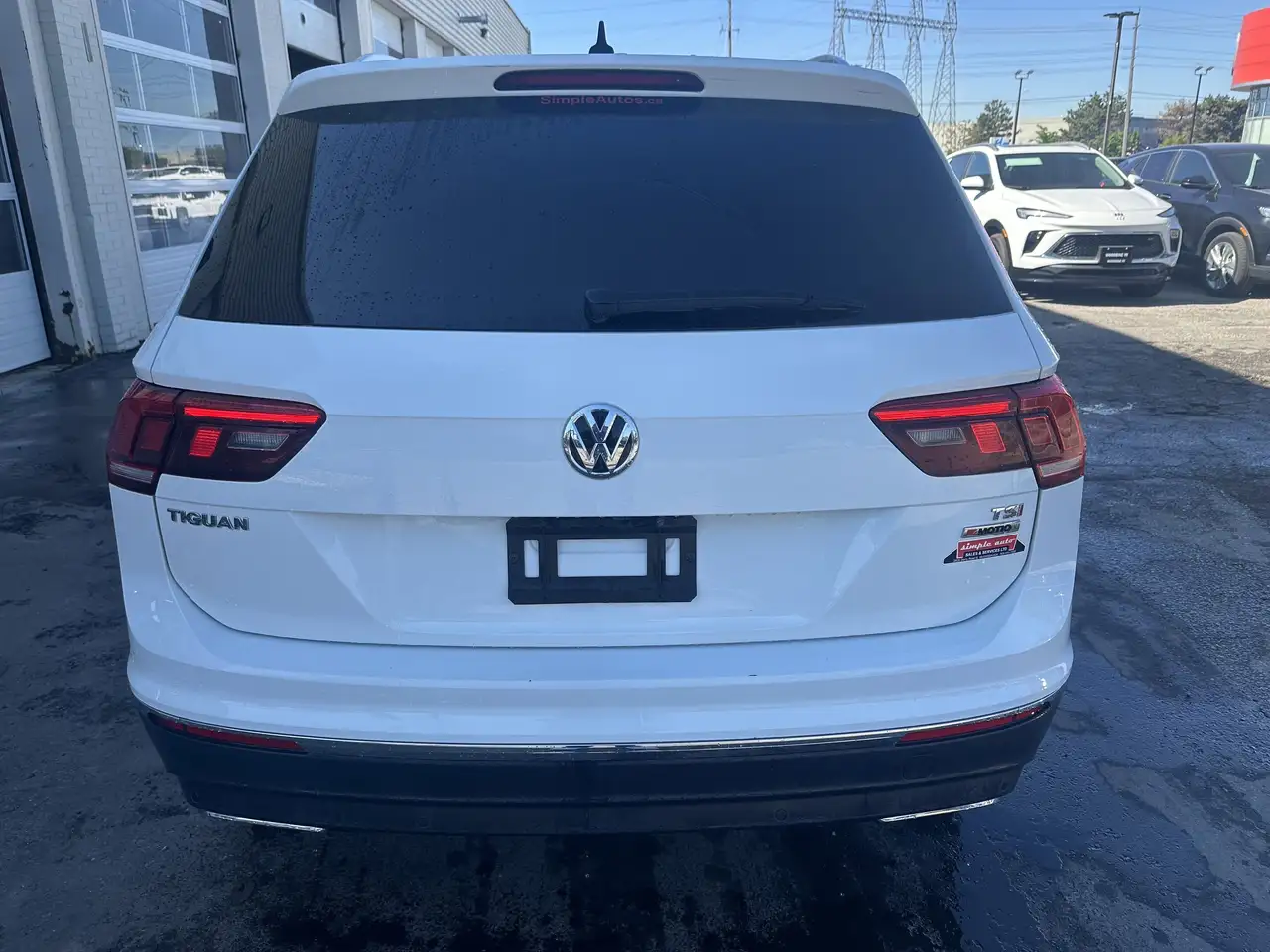 Volkswagen Tiguan photo Volkswagen Tiguan
