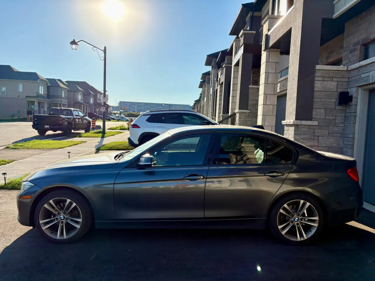BMW 3 Series photo BMW 3 Series