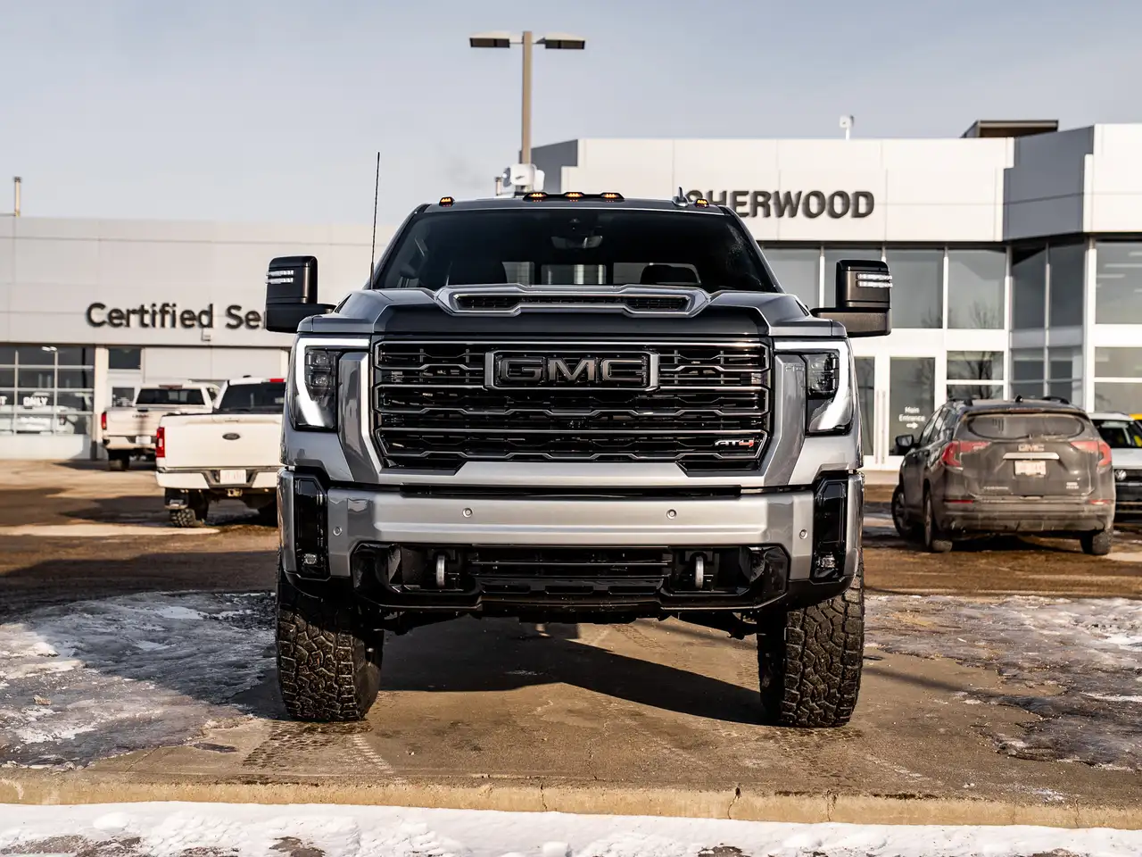 GMC Sierra 3500HD снимка GMC Sierra 3500HD