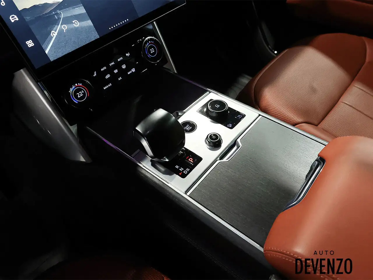 Land Rover Range Rover photo Land Rover Range Rover