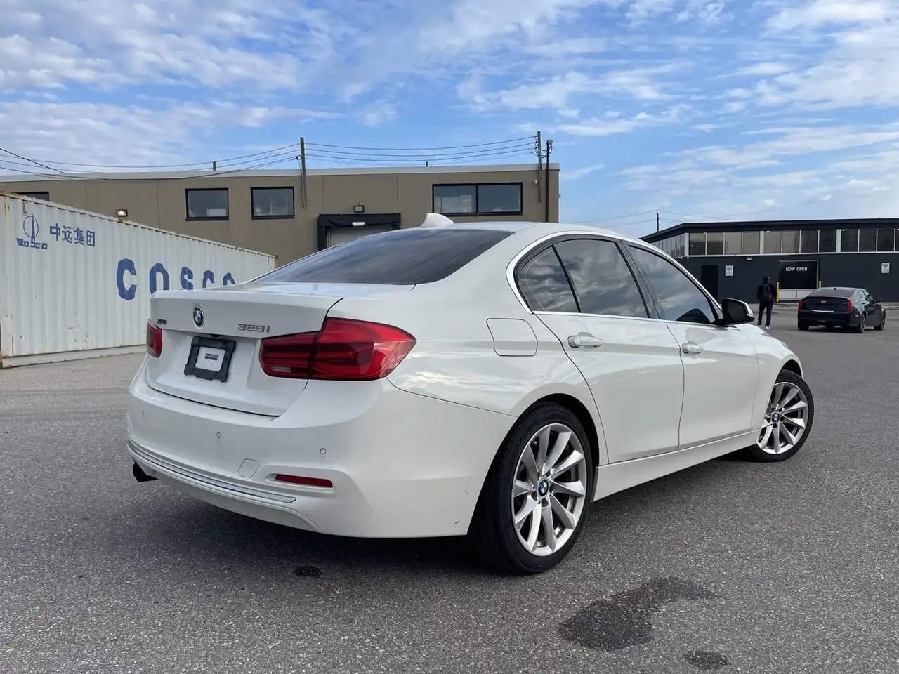 BMW 3 Series photo BMW 3 Series