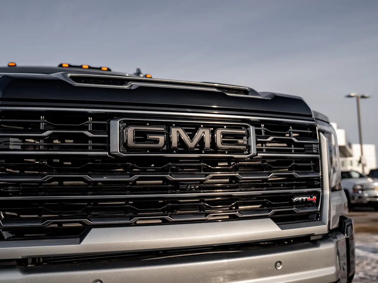 GMC Sierra 3500HD снимка GMC Sierra 3500HD