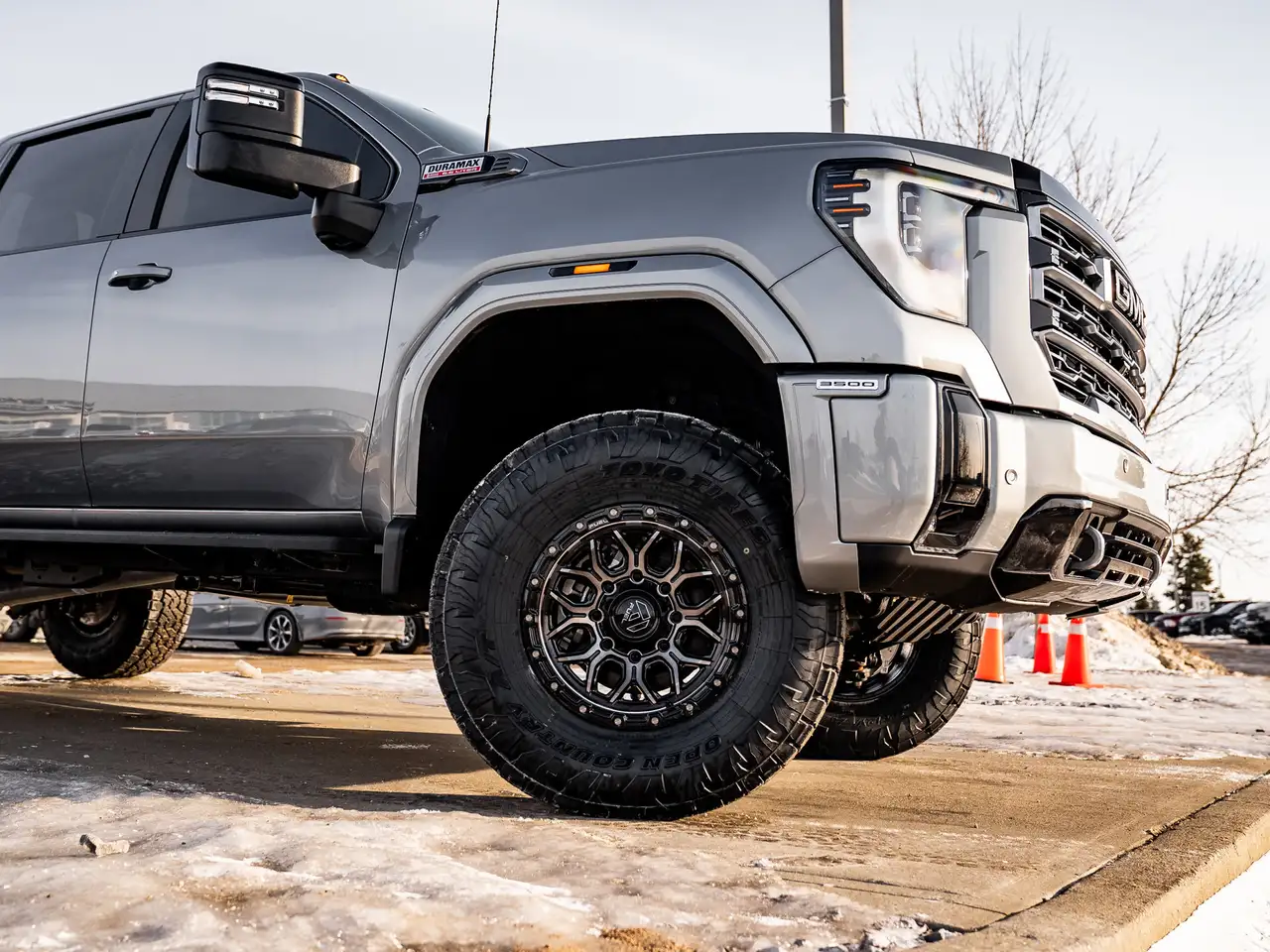 GMC Sierra 3500HD снимка GMC Sierra 3500HD