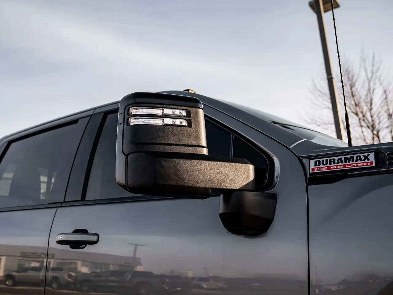 GMC Sierra 3500HD снимка GMC Sierra 3500HD