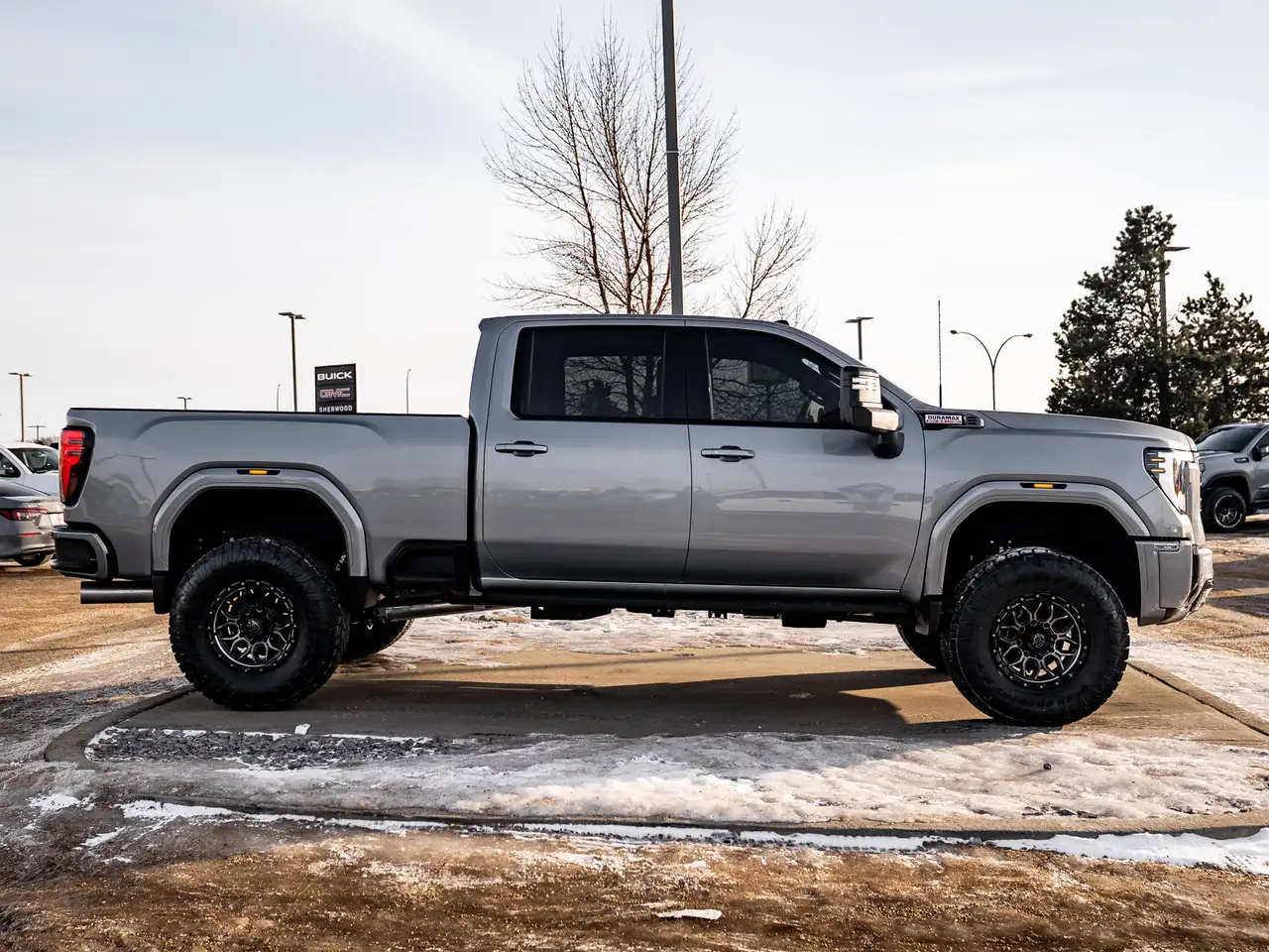 GMC Sierra 3500HD снимка GMC Sierra 3500HD