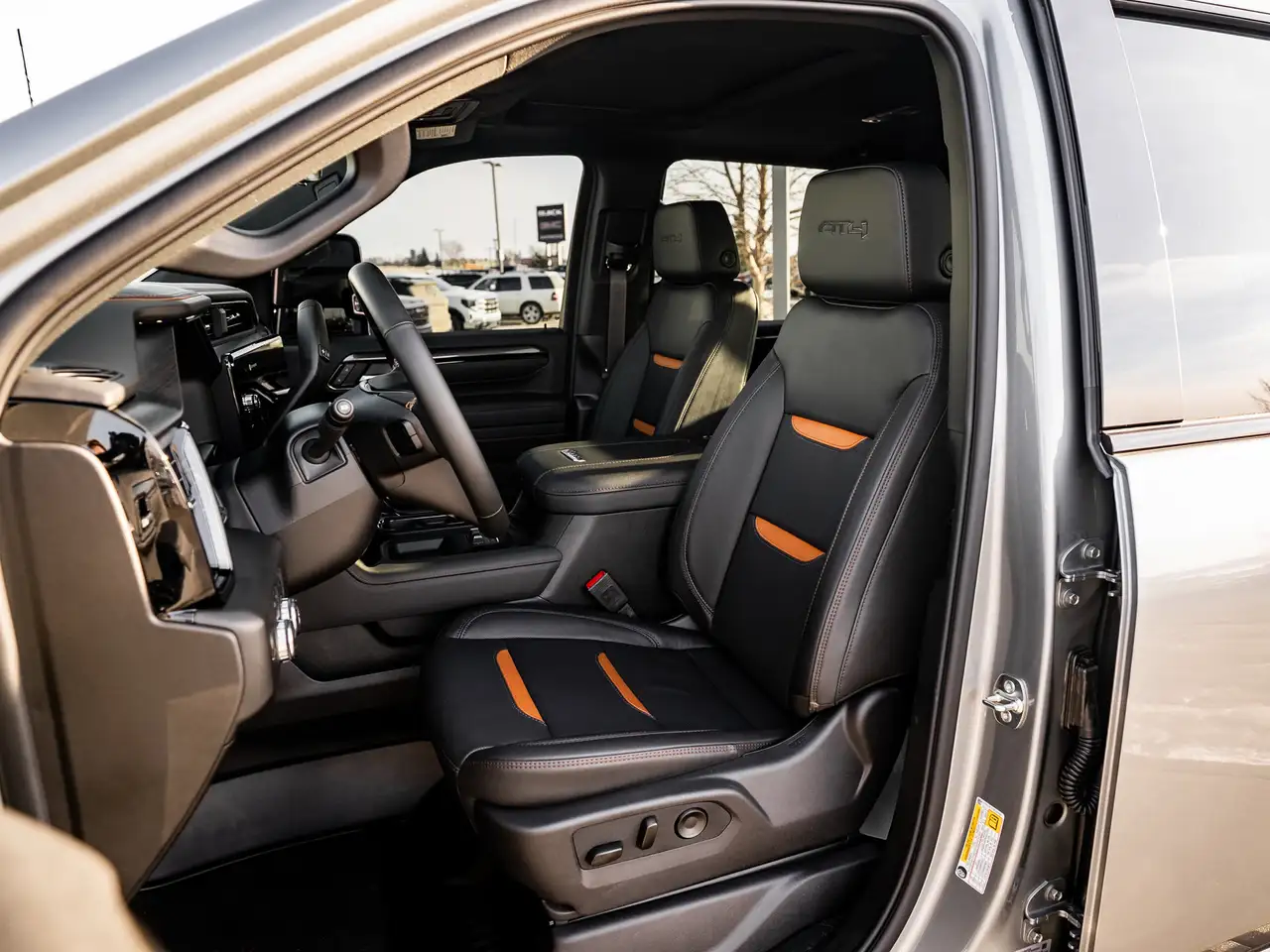 GMC Sierra 3500HD снимка GMC Sierra 3500HD