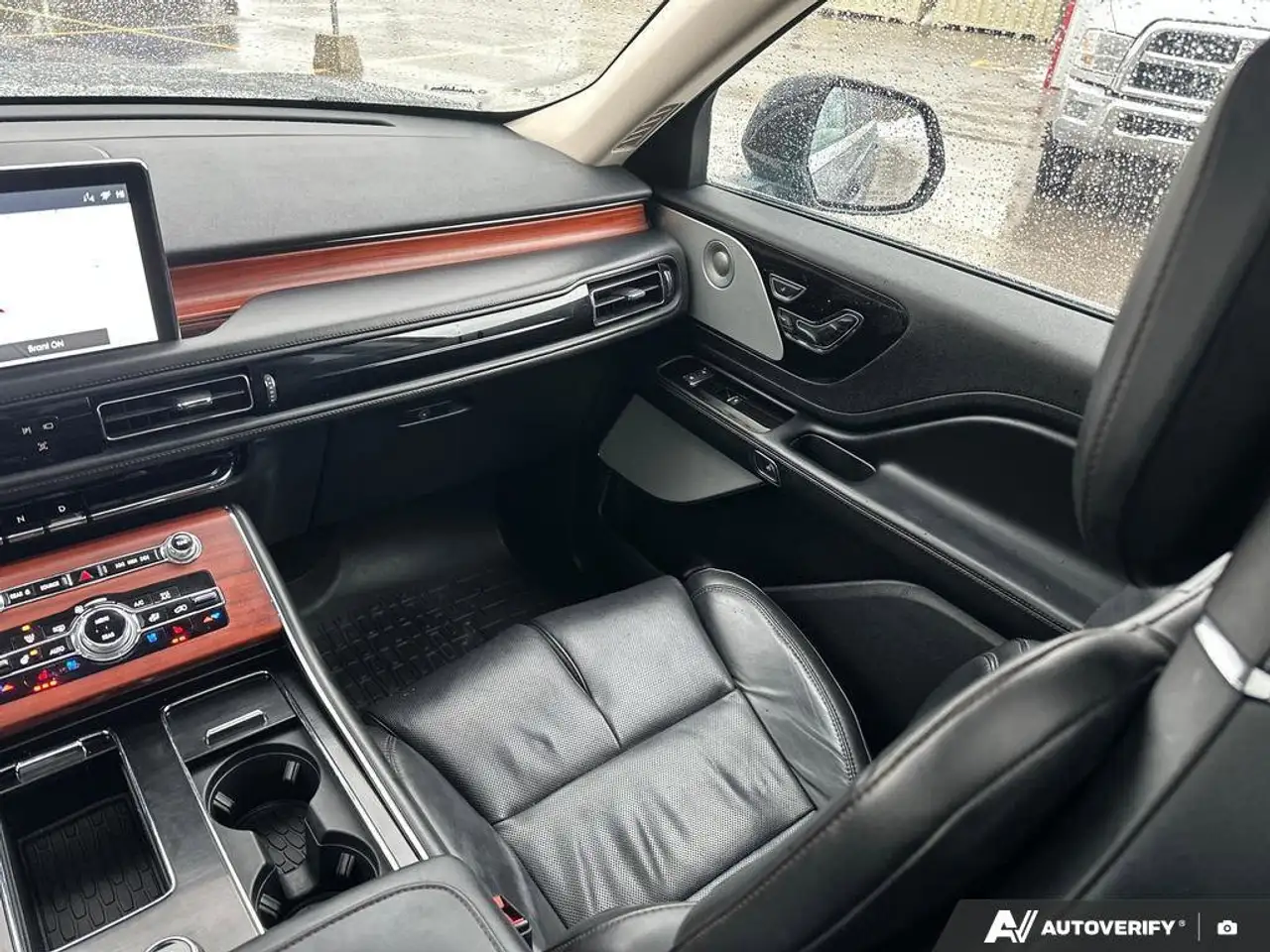 Lincoln Aviator photo Lincoln Aviator