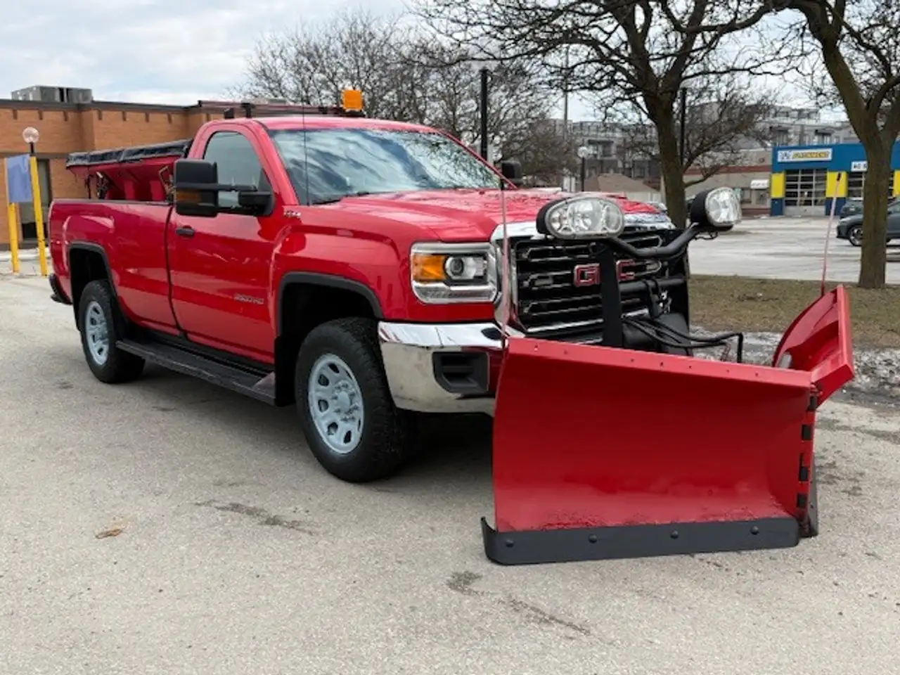 GMC Sierra 3500HD снимка GMC Sierra 3500HD
