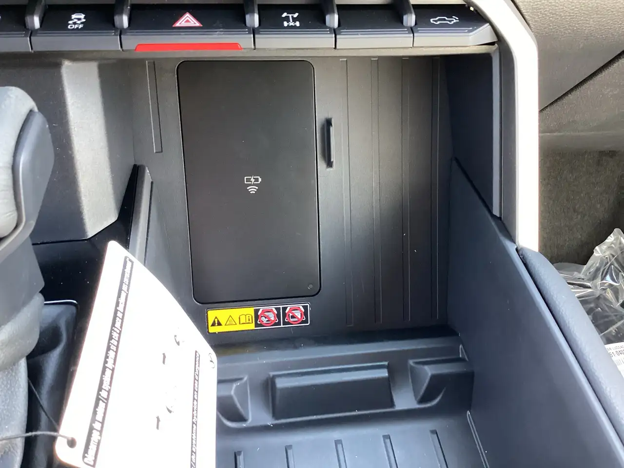 Toyota Tundra снимка Toyota Tundra