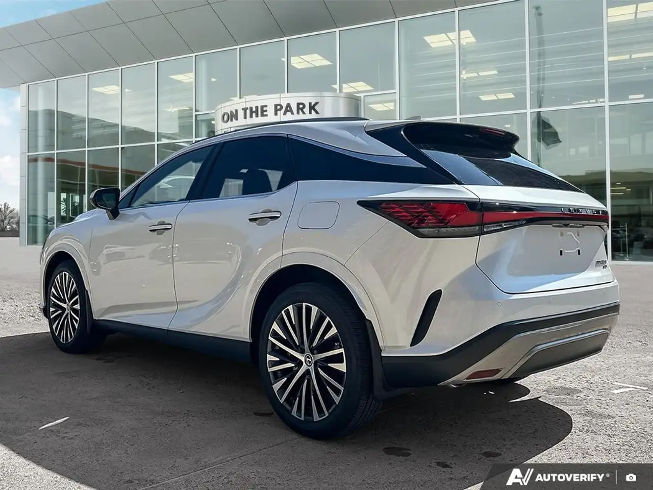 Lexus RX снимка Lexus RX