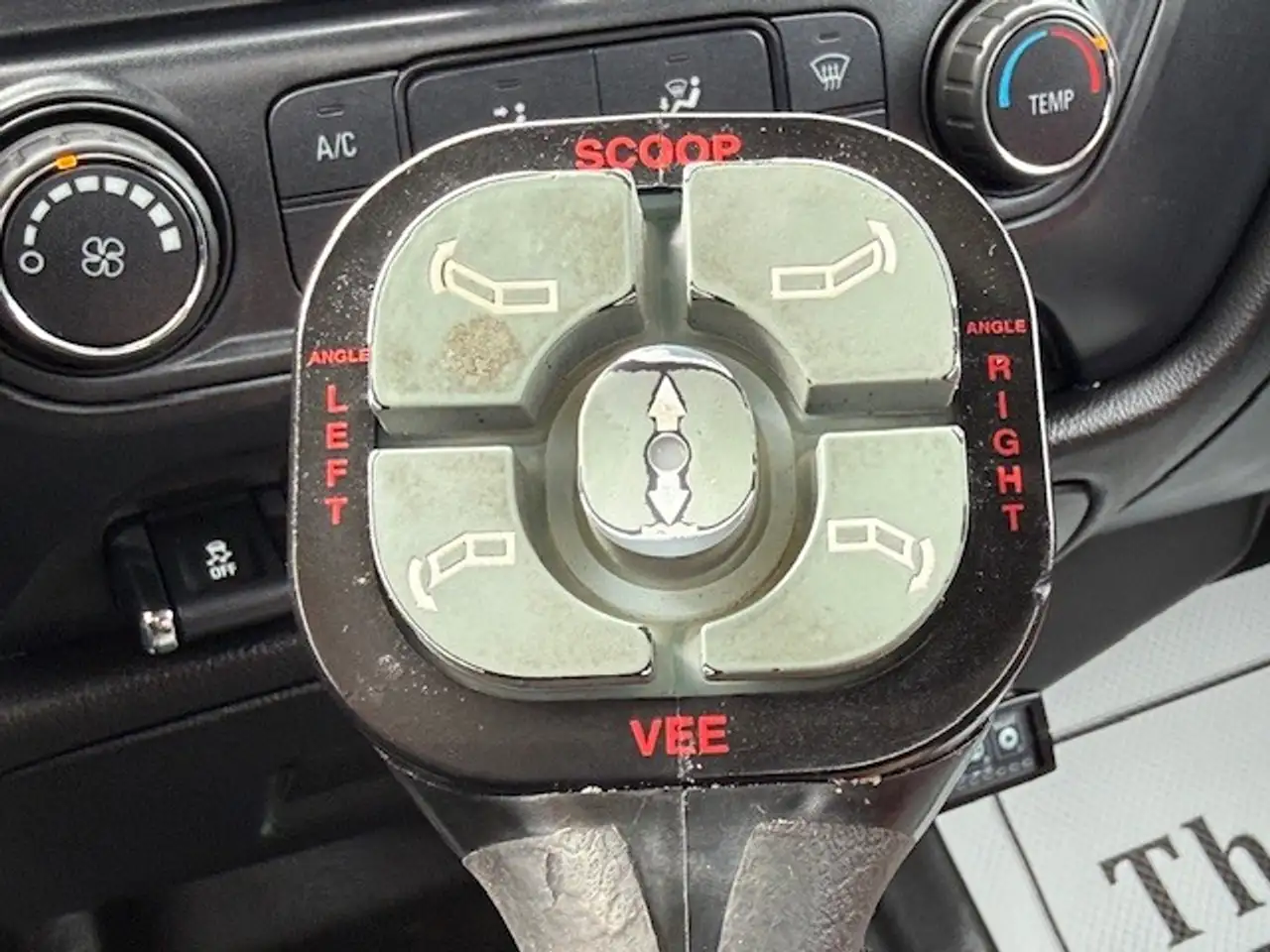 GMC Sierra 3500HD снимка GMC Sierra 3500HD