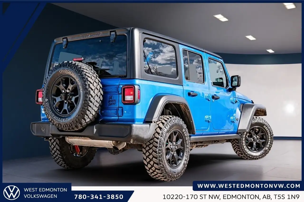 Jeep Wrangler снимка Jeep Wrangler