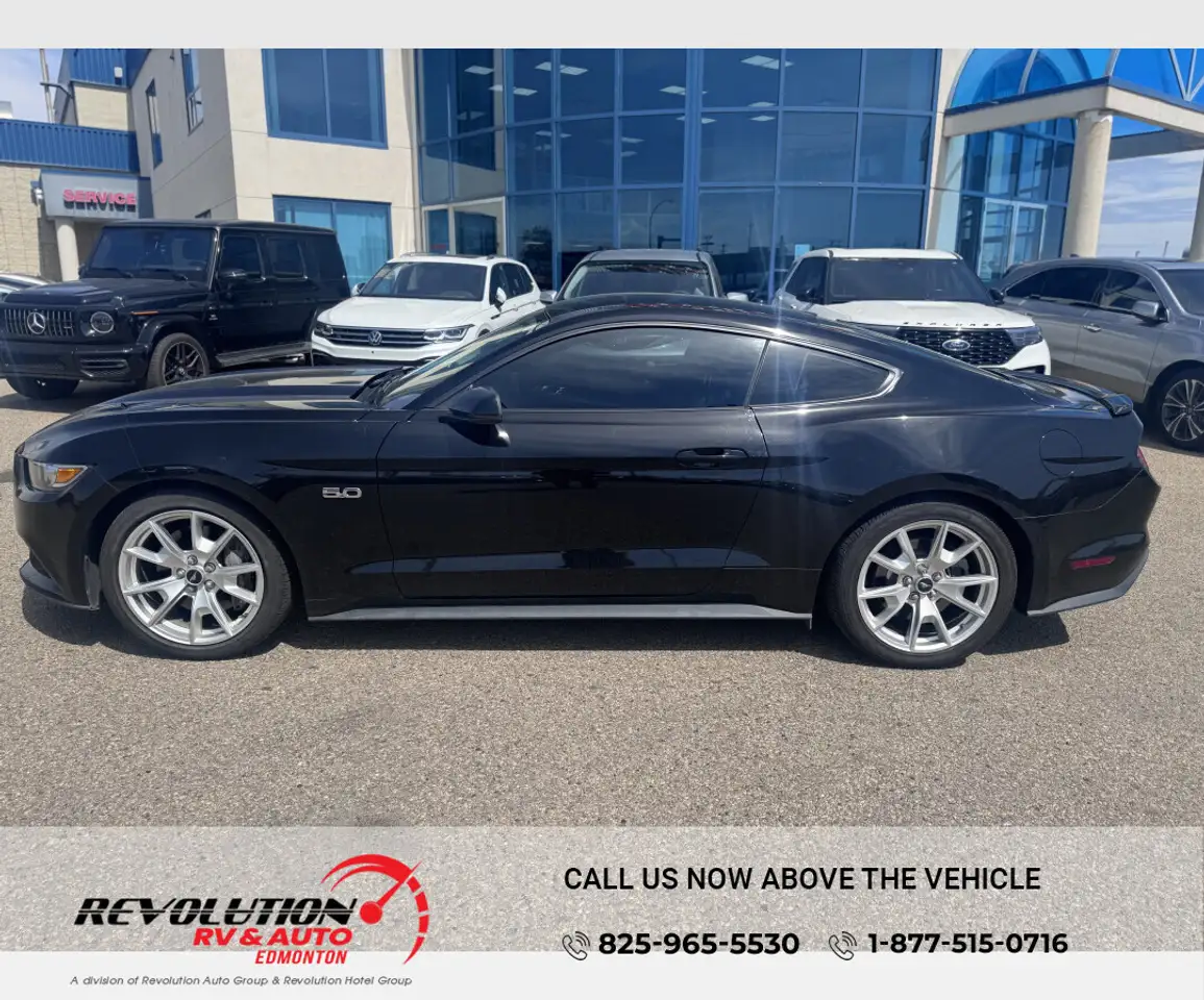 Ford Mustang photo Ford Mustang