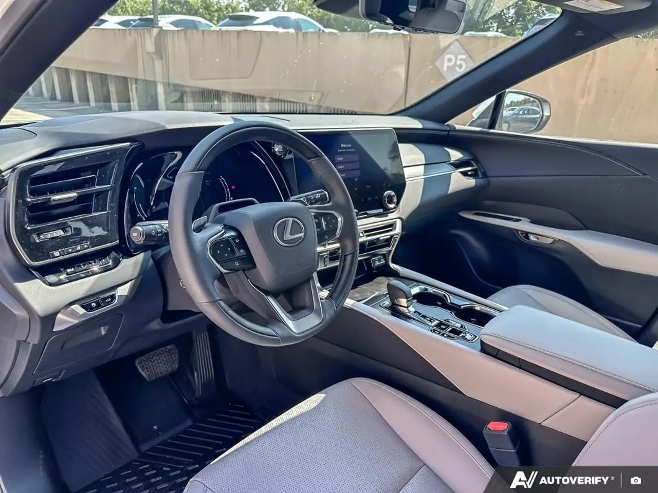 Lexus RX снимка Lexus RX
