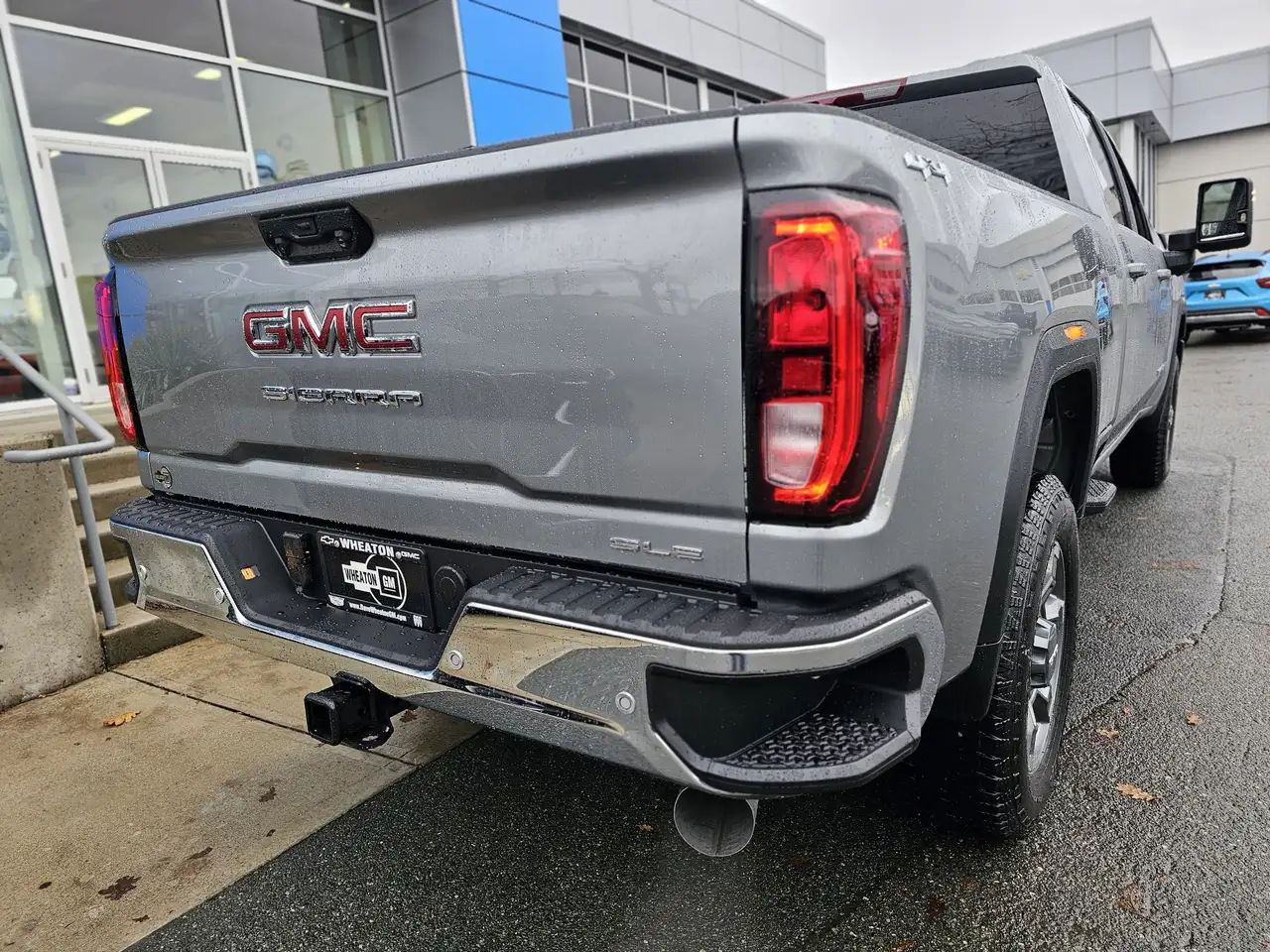 GMC Sierra 3500HD снимка GMC Sierra 3500HD