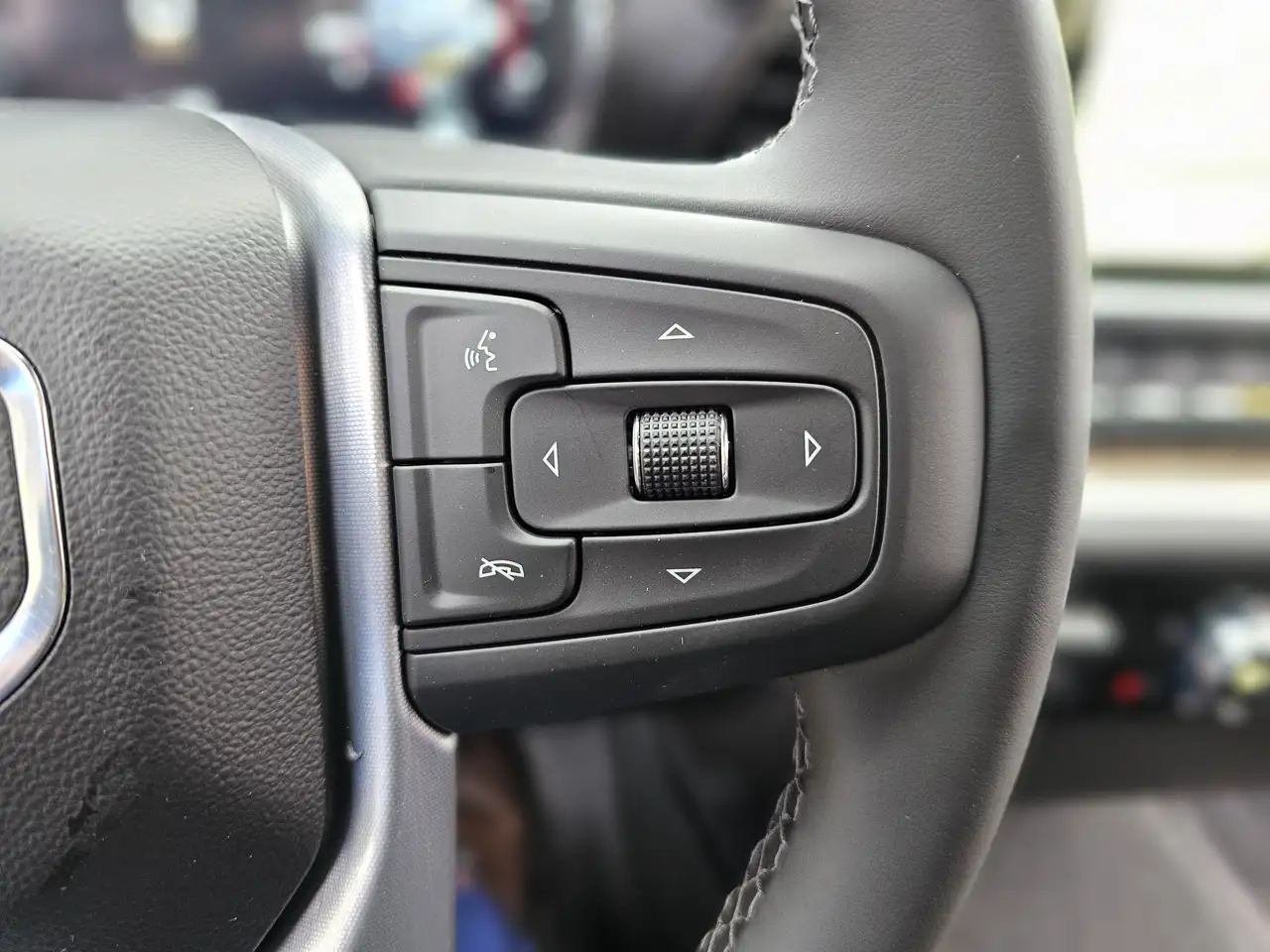 GMC Sierra 3500HD снимка GMC Sierra 3500HD