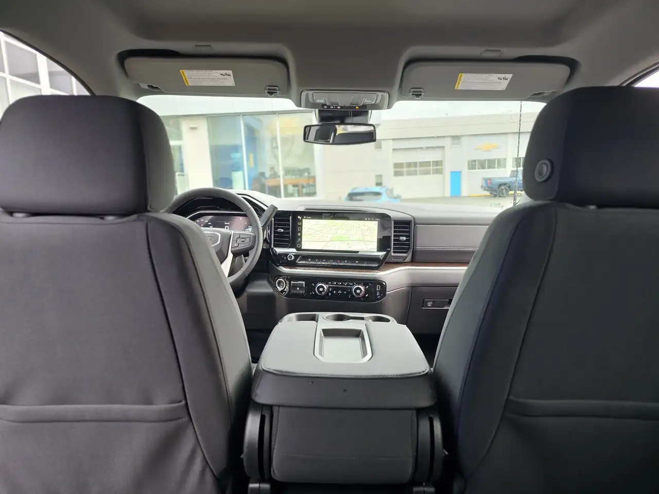 GMC Sierra 3500HD снимка GMC Sierra 3500HD