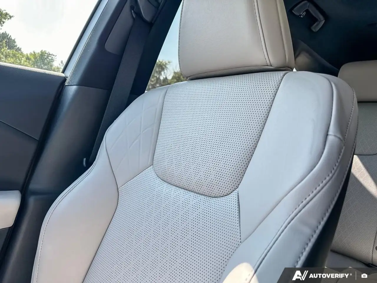 Lexus RX снимка Lexus RX