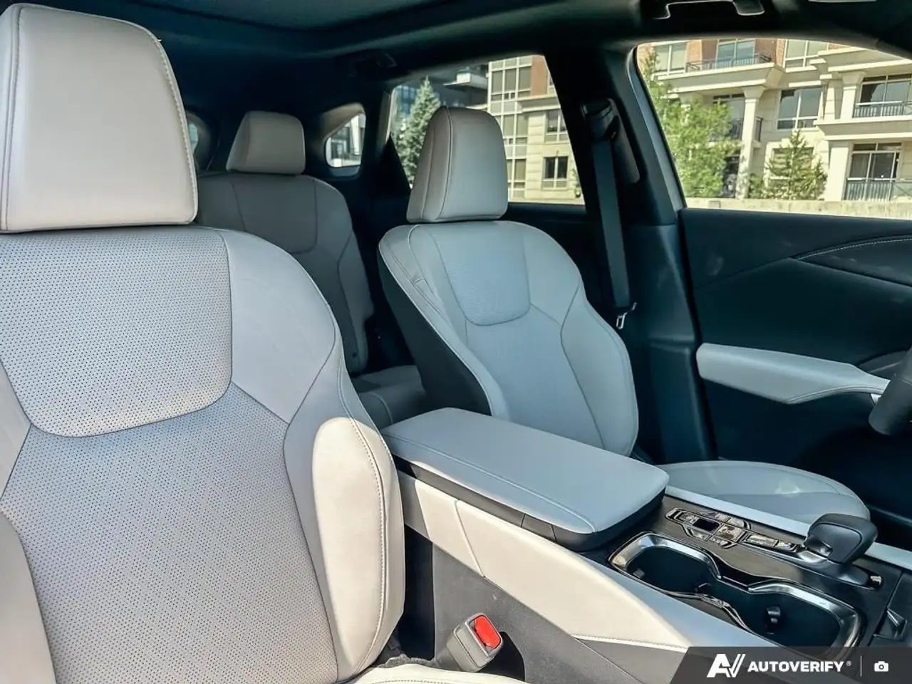 Lexus RX снимка Lexus RX