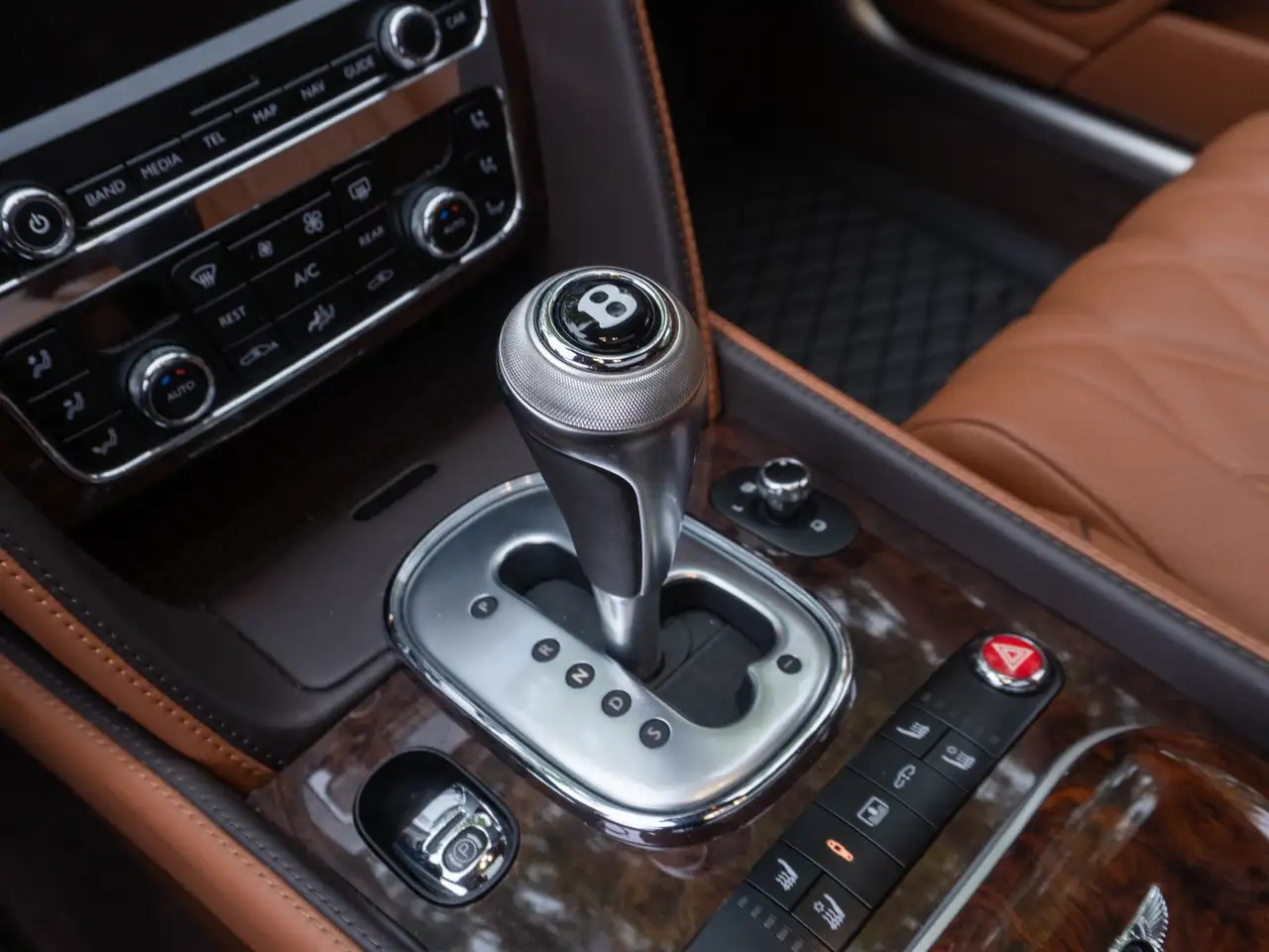 Bentley Flying Spur fotografie Bentley Flying Spur