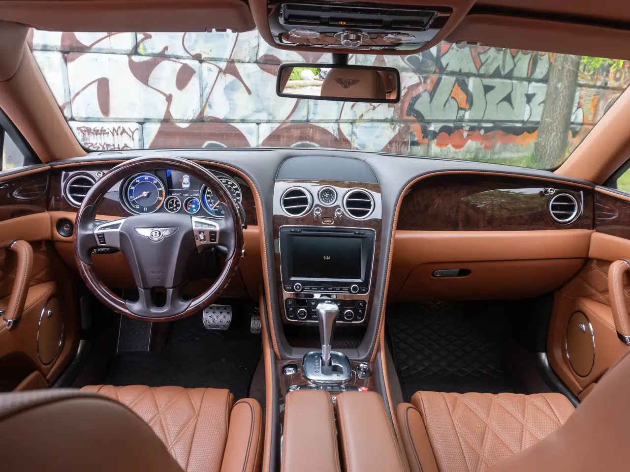 Bentley Flying Spur fotografie Bentley Flying Spur