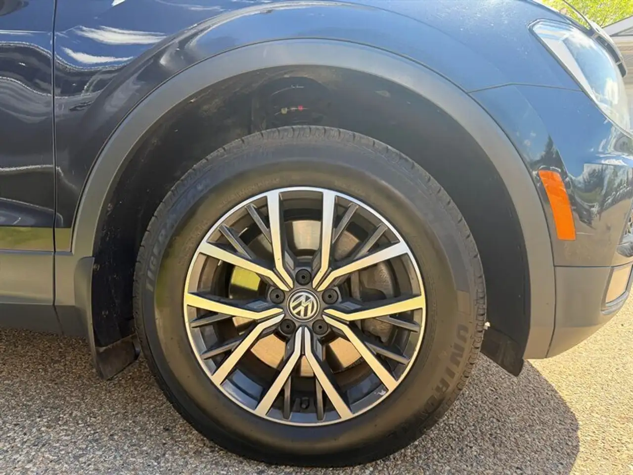 Volkswagen Tiguan снимка Volkswagen Tiguan