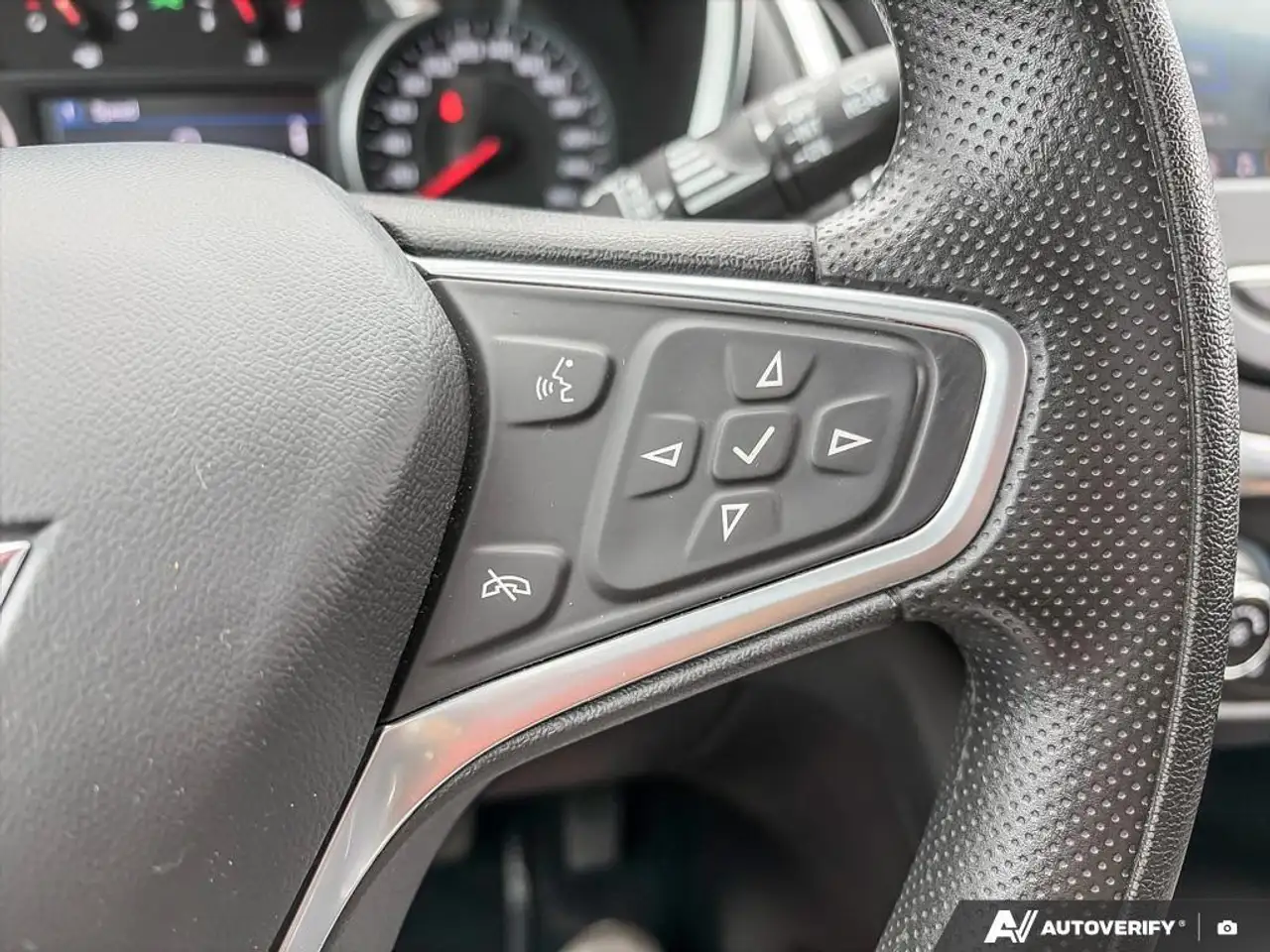 Chevrolet Equinox photo Chevrolet Equinox