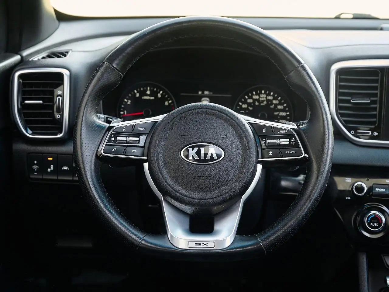 Kia Sportage снимка Kia Sportage