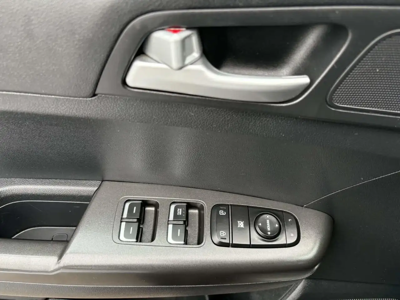Kia Sportage снимка Kia Sportage