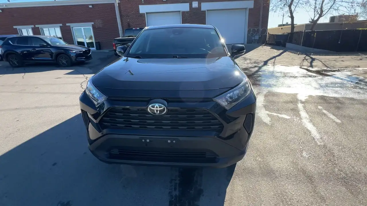 Toyota RAV 4 снимка Toyota RAV 4
