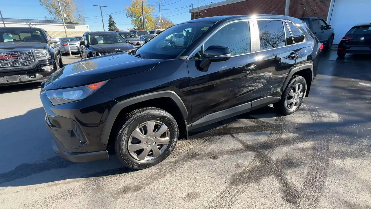 Toyota RAV 4 снимка Toyota RAV 4
