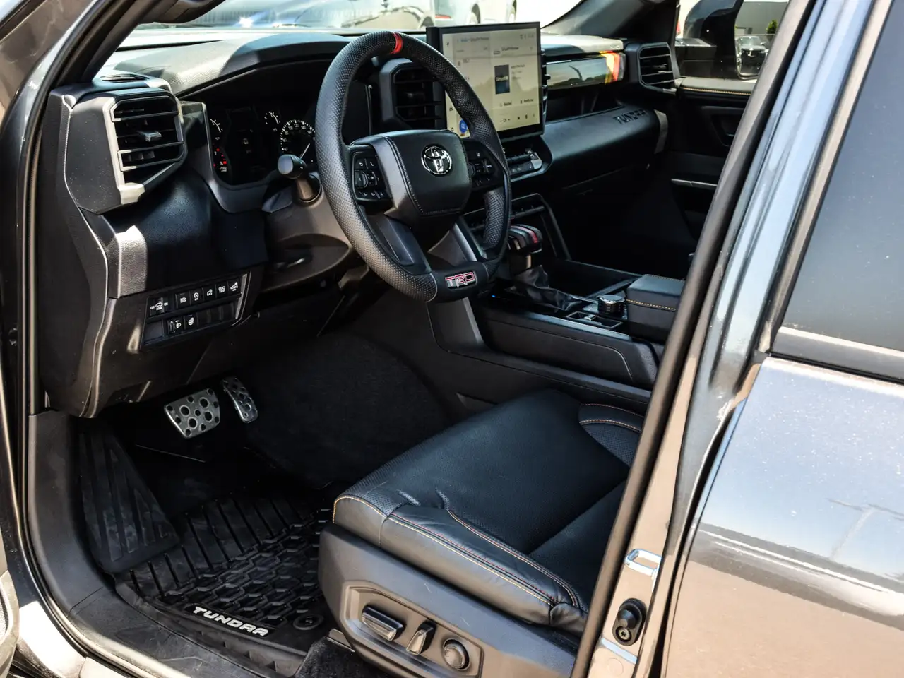 Toyota Tundra photo Toyota Tundra