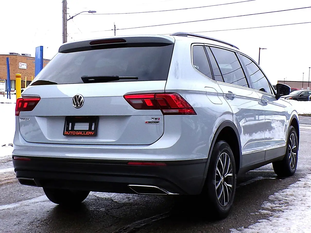 Volkswagen Tiguan снимка Volkswagen Tiguan