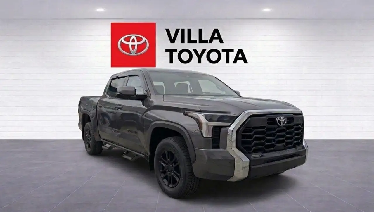 Toyota Tundra снимка Toyota Tundra