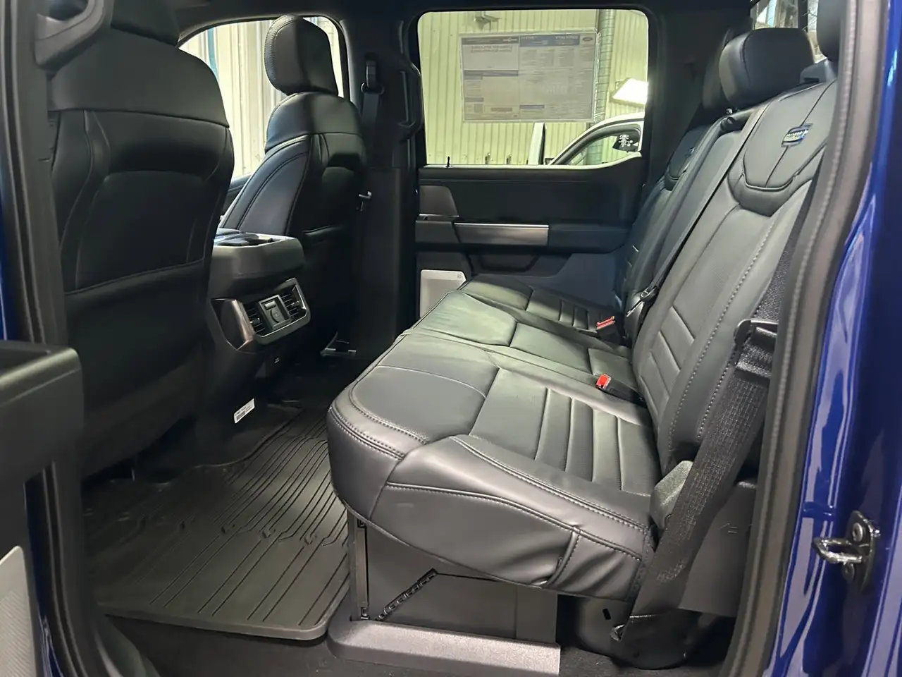 Ford F 350 снимка Ford F 350