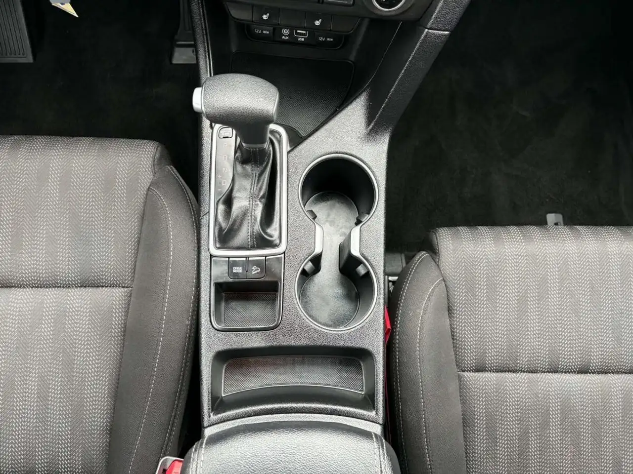 Kia Sportage снимка Kia Sportage