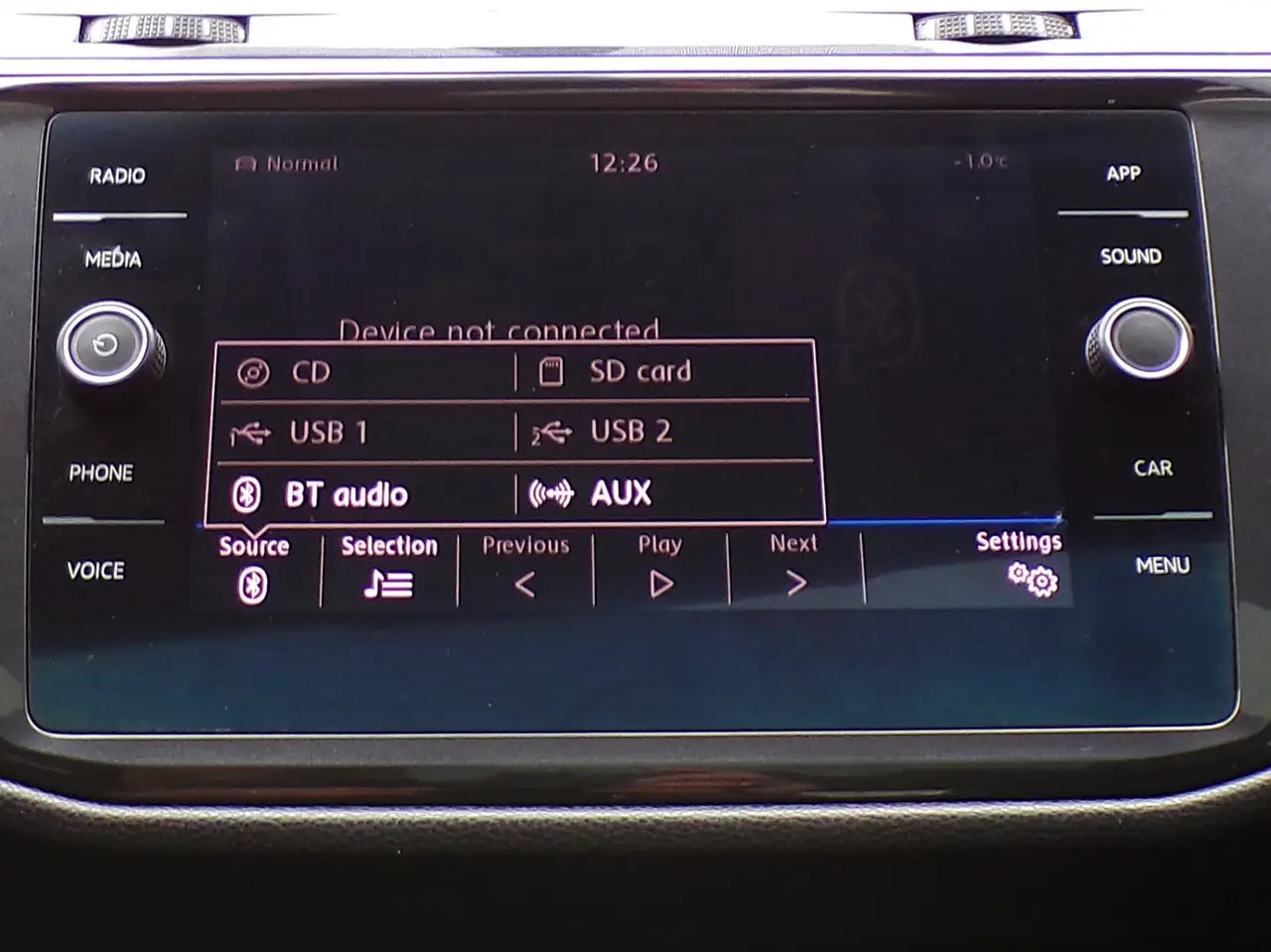 Volkswagen Tiguan снимка Volkswagen Tiguan